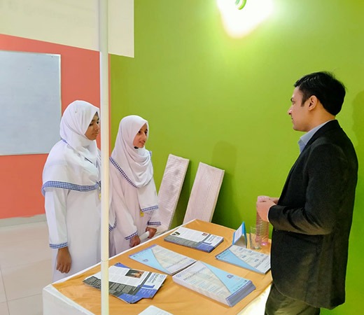 UIT-University-particpated-in-The-Caspian-College-Image-Eight