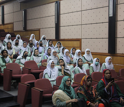 Visit-by-Quaid-e-Azam-Image-Eleven