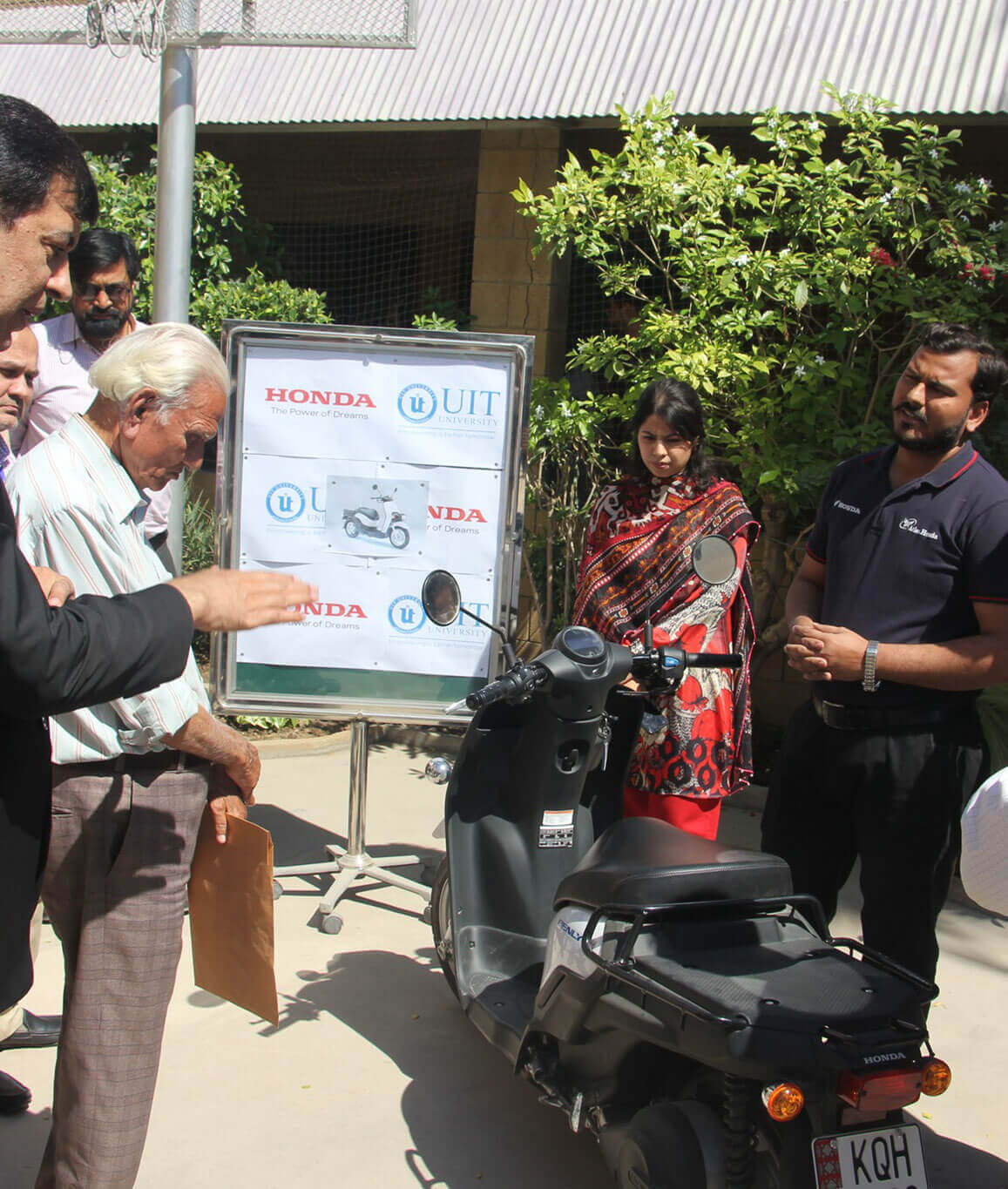 Atlas-Honda-Limited-Image-Four